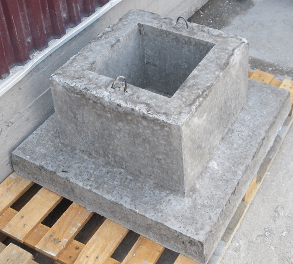 Подножник под стойки опор оборудования подстанций напряжением 35-500кв